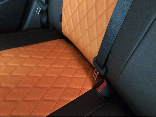 Авточехлы на Hyundai Solaris 2