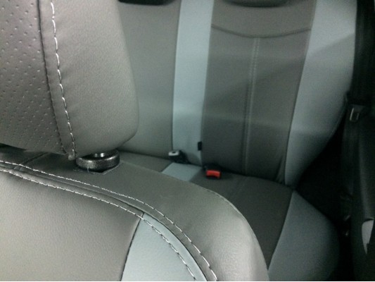 Авточехлы на Lada Granta