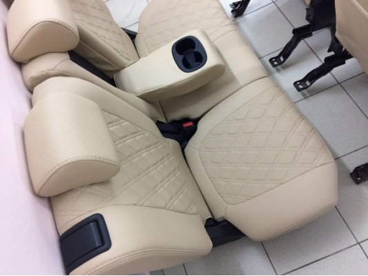 Авточехлы на Mitsubishi Outlander 3 Авточехлы на Mitsubishi Outlander 3