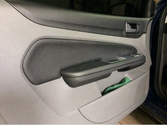 Перетяжка дверных карт Перетяжка дверных карт