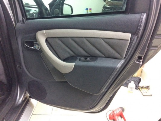 Перетяжка дверных карт Перетяжка дверных карт